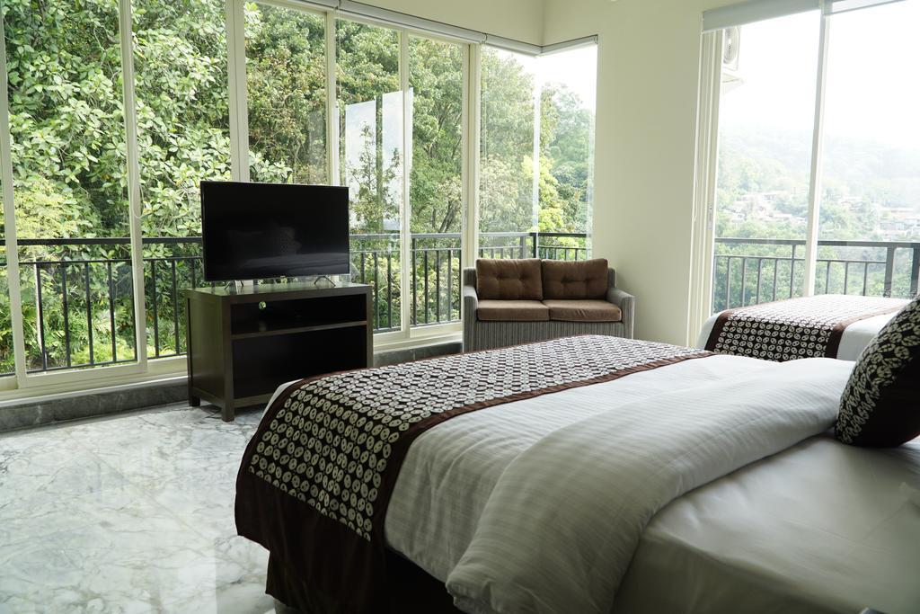 Arainn Bed & Breakfast Tretes Prigen By Ecommerceloka Exterior foto